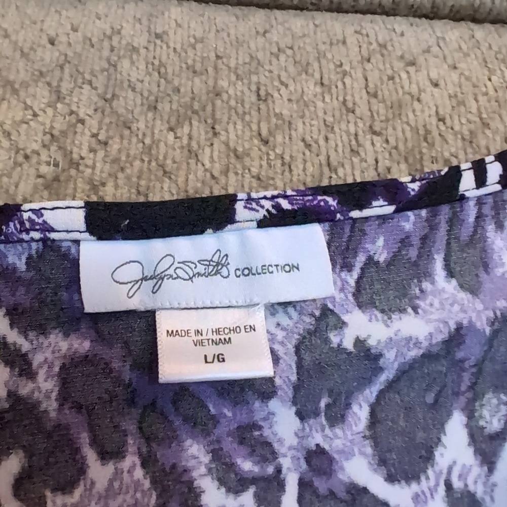 Jacklyn Smith Collection Women's Blouse Purple/Black Animal Print Pullover L - Picture 3 of 4